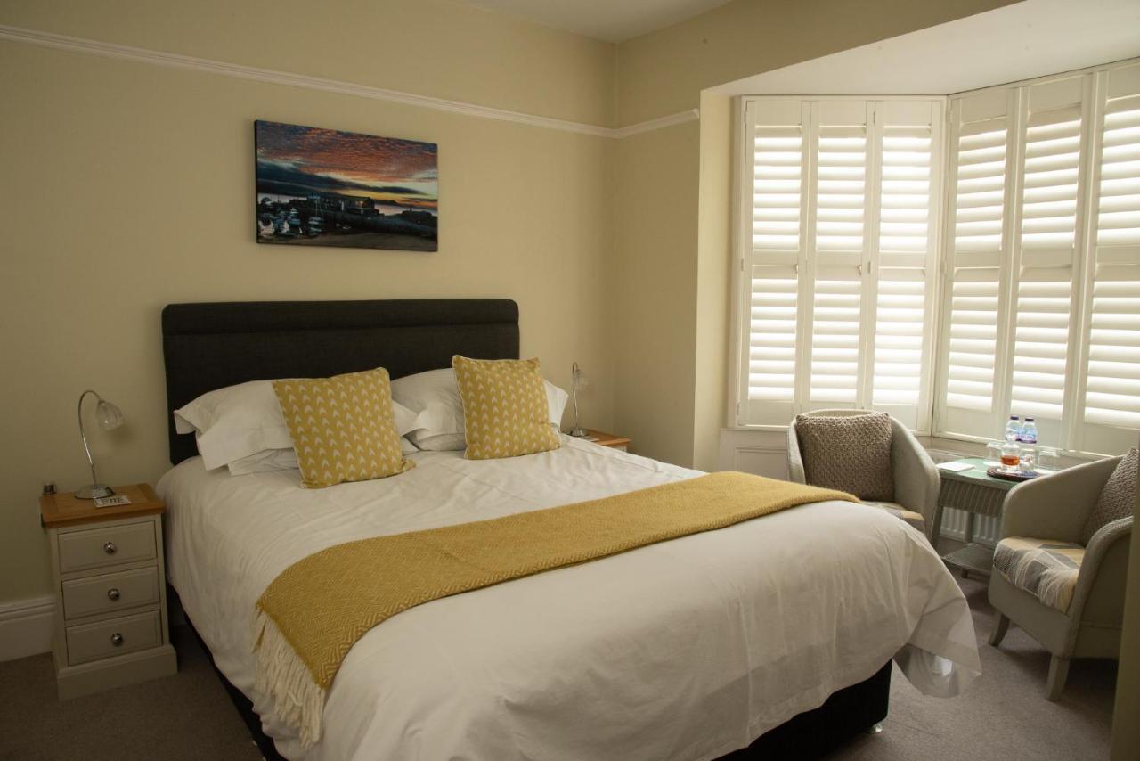 Lewesdon B&B Lyme Regis Buitenkant foto